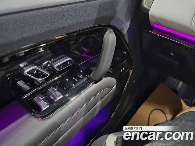 Land Rover Range Rover Sport 2026 — ფოტო 4/20