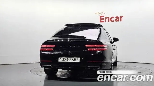 Genesis Electrified G80 2021 — ფოტო 4/20