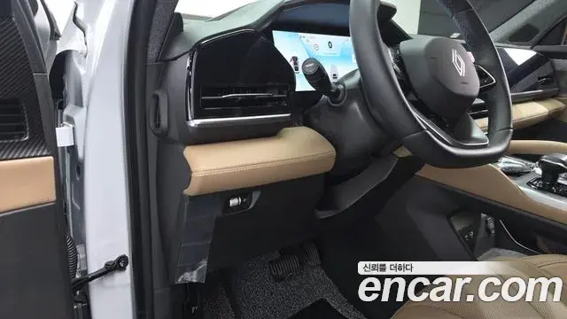 Renault Samsung Grand Koleos 2025 — Photo 25/37