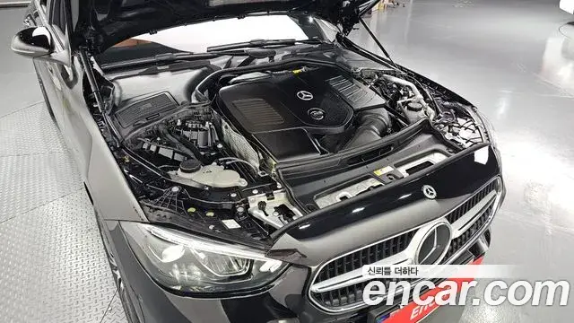 Mercedes-Benz C-Class 2022 — Фото 5/20