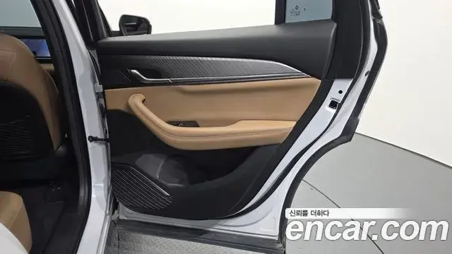 Renault Samsung Grand Koleos 2025 — Şəkil 29/32