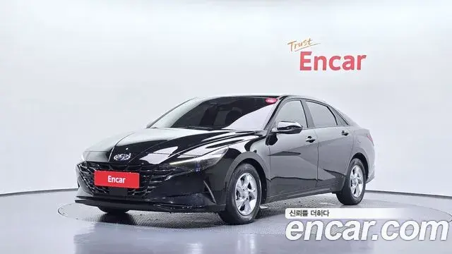 Hyundai Avante 2020 — Photo 9/20