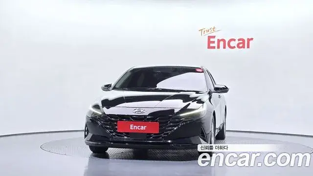 Hyundai Avante 2020 — Photo 2/20