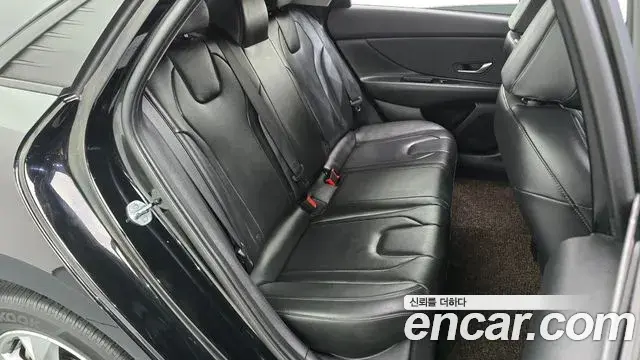 Hyundai Avante 2020 — Photo 11/20