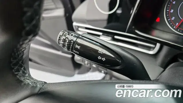 Hyundai Avante 2020 — Photo 16/20