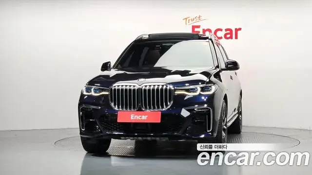 BMW X7 2022 — Фото 2/20