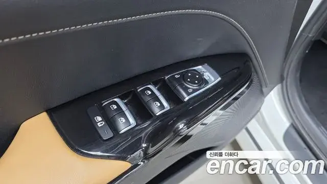 Kia K5 2022 — ფოტო 6/32