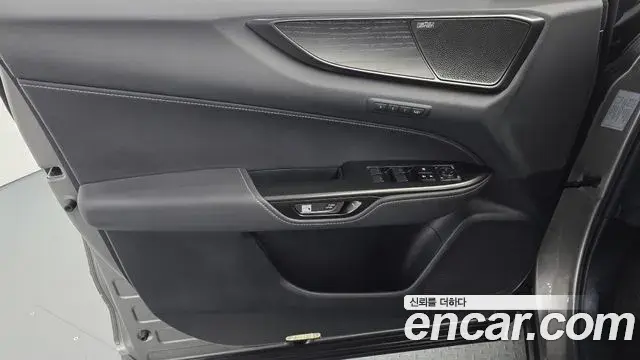 Lexus NX350h 2023 — ფოტო 16/32