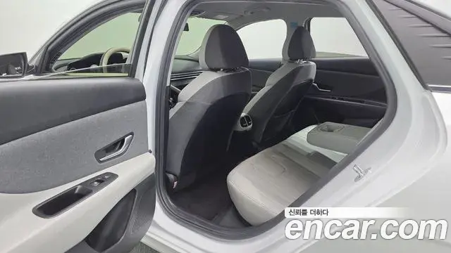 Hyundai Avante 2021 — Фото 12/20
