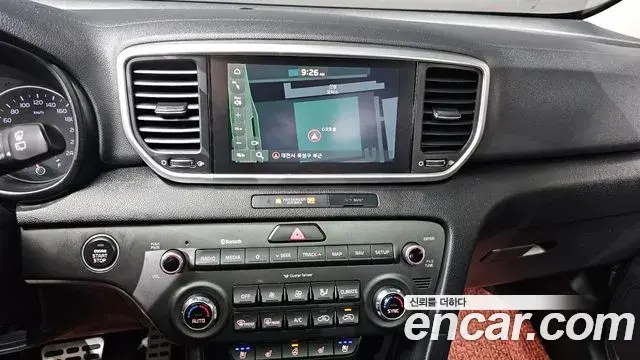 Kia Sportage The Bold 2019 — Фото 13/20