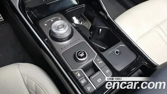 Kia Sorento 2024 — Фото 9/20