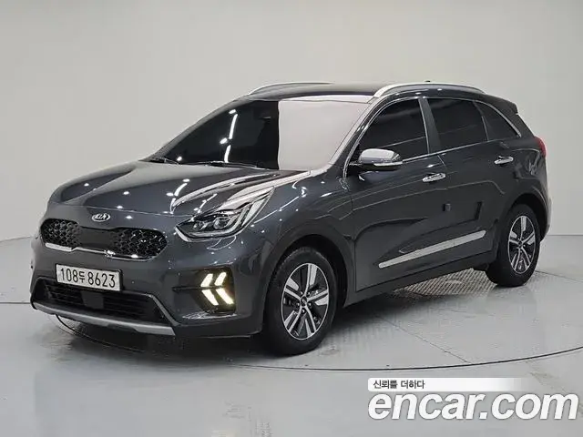 Kia Niro 2021 — Фото 19/19