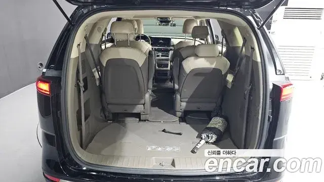 Kia Carnival 2022 — Photo 20/20