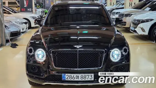 Bentley Bentayga 2020 — ფოტო 3/20