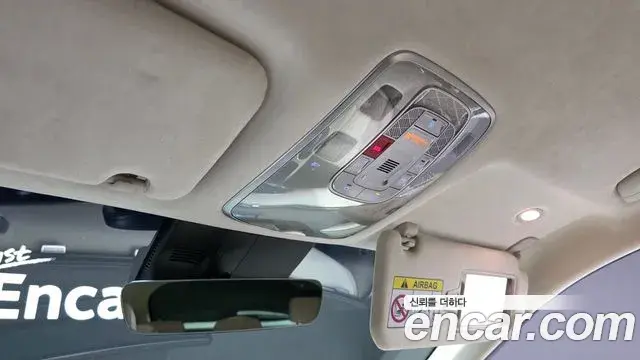 Genesis GV70 2023 — Photo 10/33
