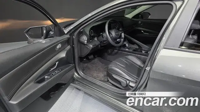 Hyundai Avante 2021 — Photo 10/20