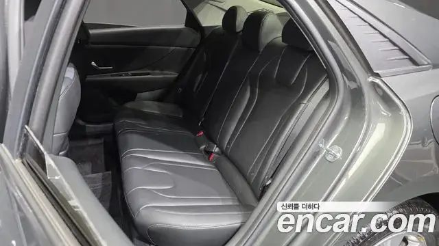 Hyundai Avante 2021 — Photo 11/20