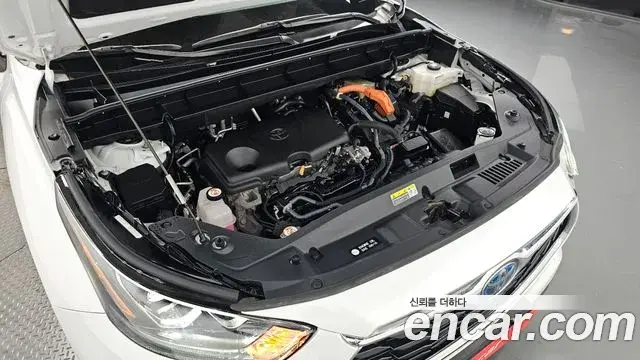 Toyota Highlander 2024 — Şəkil 10/35