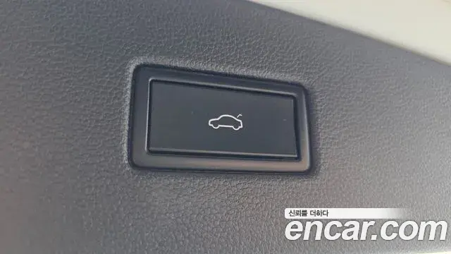 Volkswagen Tiguan 2020 — Şəkil 12/37