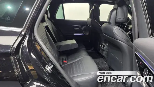 Mercedes-Benz GLC-Class 2023 — Фото 12/20