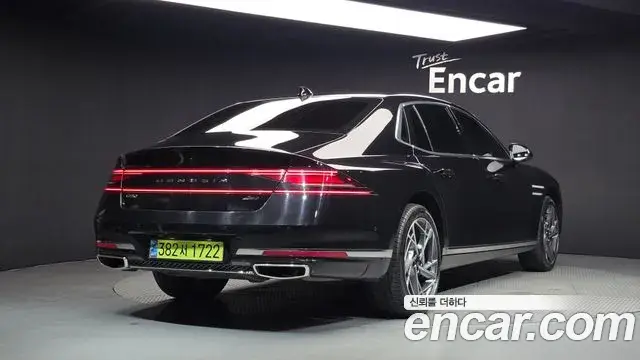 Genesis G90 2023 — Фото 2/20