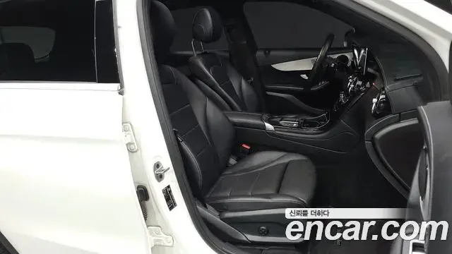 Mercedes-Benz GLC-Class 2021 — ფოტო 11/20