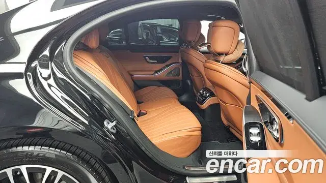 Mercedes-Benz S-Class 2024 — Фото 12/20