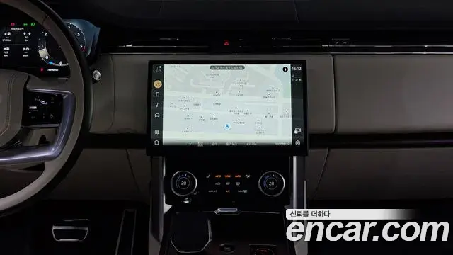 Land Rover Range Rover 2023 — Фото 13/20