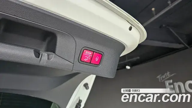 Mercedes-Benz GLC-Class 2020 — Photo 20/20