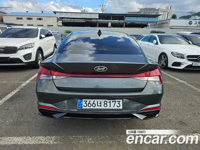 Hyundai Avante 2022 — Şəkil 2/17