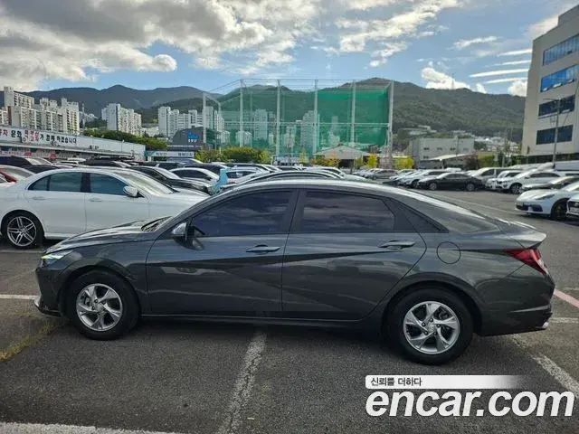 Hyundai Avante 2022 — Şəkil 3/17
