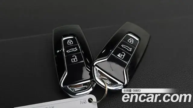 Volkswagen Touareg 2024 — Photo 1/37