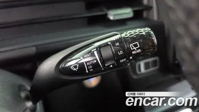 Hyundai Staria 2024 — Photo 20/20