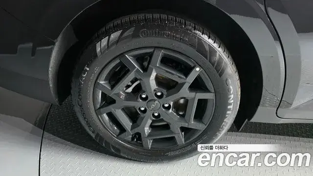 Kia Carnival 2024 — Photo 5/20