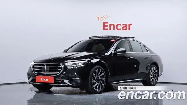 Mercedes-Benz E-Class, 2024