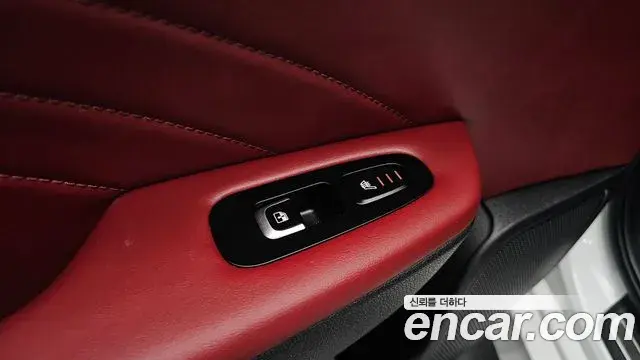 Kia Stinger 2022 — Фото 20/20