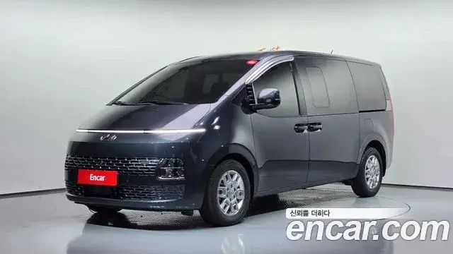 Hyundai Staria, 2023