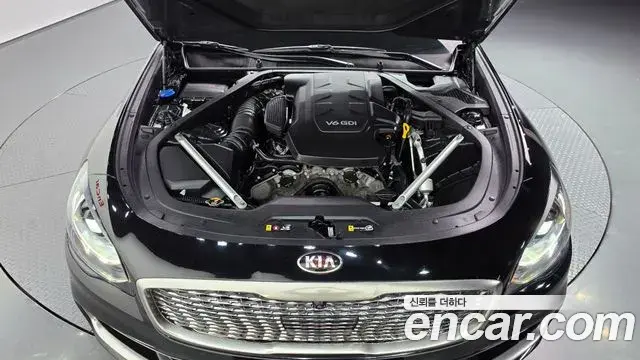 Kia The K9 2018 — Photo 6/20