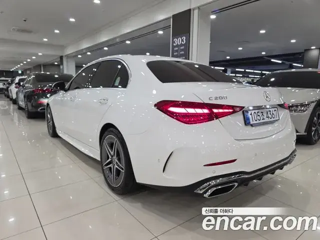 Mercedes-Benz C-Class 2026 — Фото 1/17
