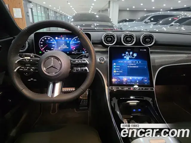 Mercedes-Benz C-Class 2026 — Фото 6/17