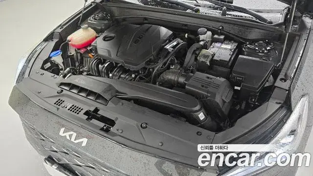 Kia K8 2023 — Photo 6/20