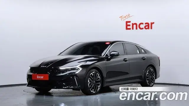 Kia K5 2026 — Şəkil 28/36