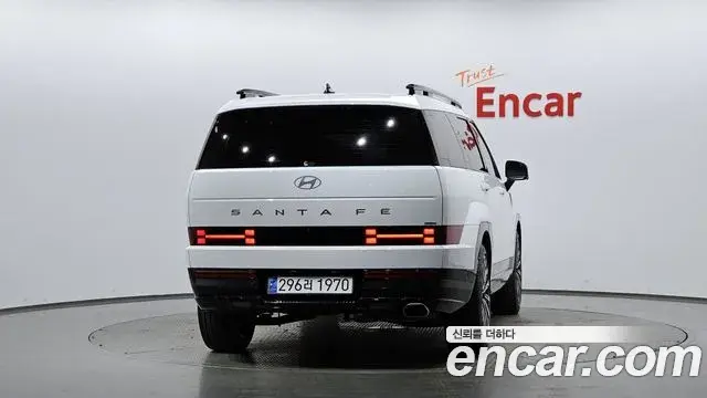 Hyundai Santa Fe 2024 — Photo 3/20