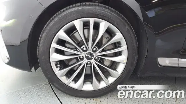 Kia The K9 2021 — Photo 5/20