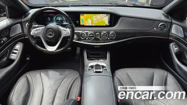 Mercedes-Benz S-Class 2018 — Photo 7/20