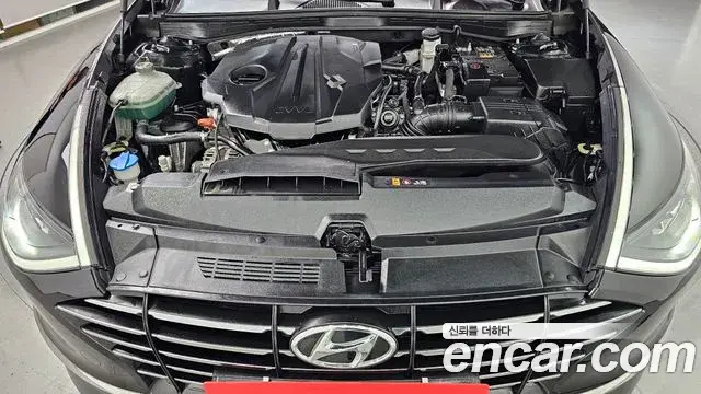 Hyundai Sonata 2020 — Photo 6/20