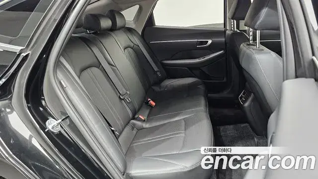 Hyundai Sonata 2020 — Photo 11/20