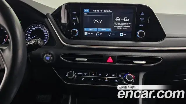Hyundai Sonata 2020 — Photo 14/20