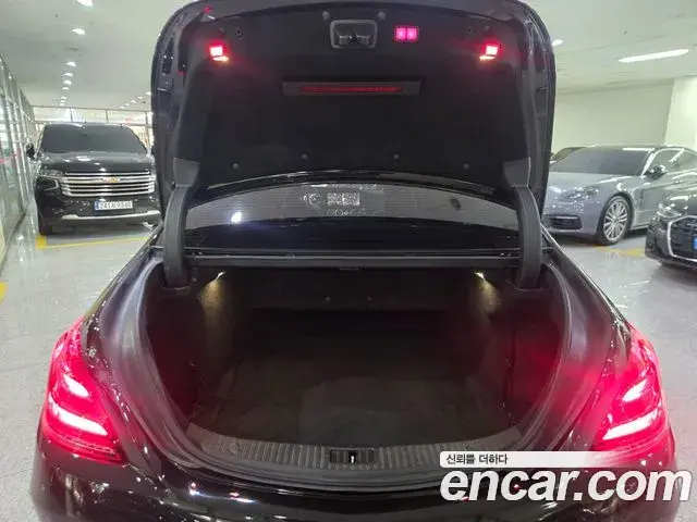 Mercedes-Benz S-Class 2019 — Şəkil 18/20