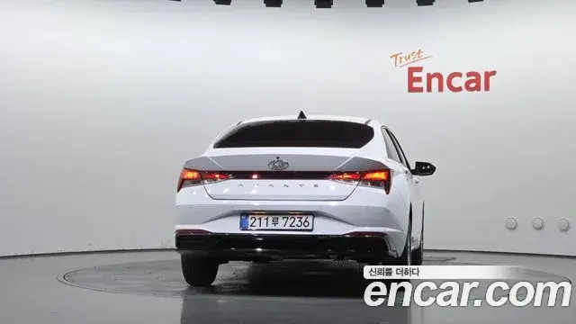 Hyundai Avante 2021 — Photo 4/20
